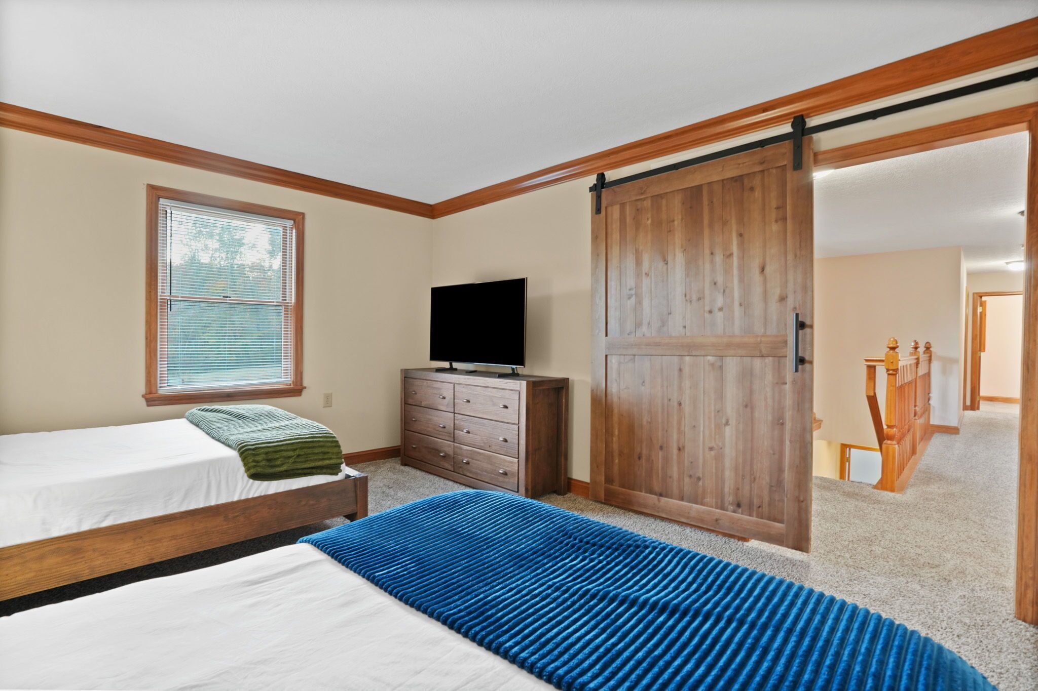 5 多间卧室、收费 WiFi、床单、轮椅无障碍