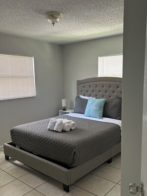 2 bedrooms, free WiFi, bed sheets