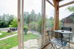 Dining - La Maison des Rives - COURTENOT (COURTENOT)