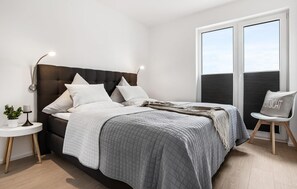 2 sovrum, strykjärn/strykbräda, resesäng och gratis wi-fi