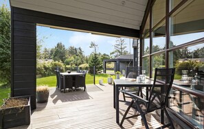 Outdoor dining - 3 bedroom nice home in Hjørring (Hjørring)