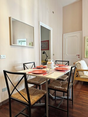 Dining - Casa Farina - Pretty Homes (Rome)