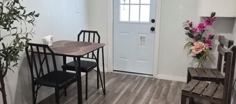 Private & Peaceful Suite | Fast WiFi | Patio | Close to Beaches & Downtown