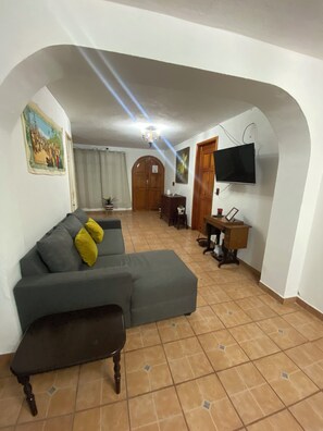Living area - CASA PURA VIDA (Ciudad Hidalgo)