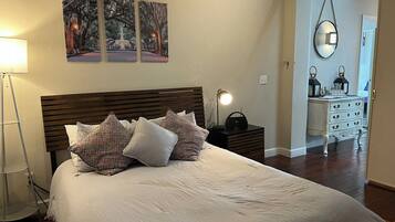 2 Schlafzimmer, BĂŒgeleisen/BĂŒgelbrett, Reisekinderbett, kostenloses WLAN