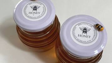 Doccia, articoli per l'igiene personale ecosostenibili, asciugacapelli