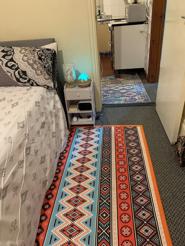 1 bedroom, WiFi, bed sheets
