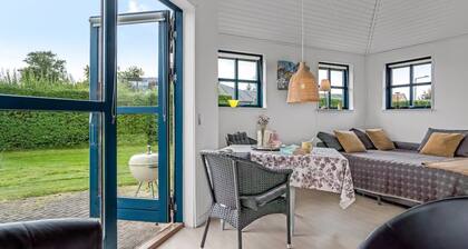 "Söhnke" - 600m from the sea by Interhome