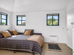 1 bedroom, Internet