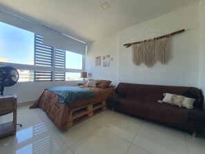 Apartamento | 3 quartos, escrivaninha, Wi-Fi de cortesia