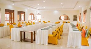 Meeting facility - Country lake resort Garuga (Entebbe)