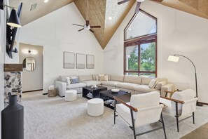 TV, fireplace, offices