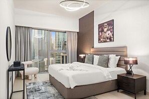 1 bedroom, desk, iron/ironing board, WiFi - FIRST CLASS  1BR Luxury Living in DIFC (Dubai)