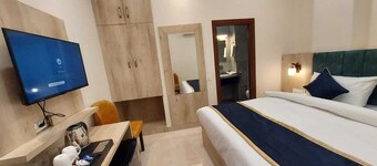 Hotel Dreamland Inn