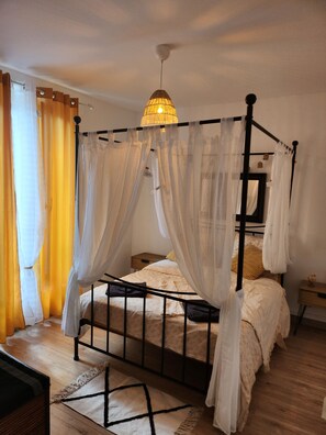 2 Schlafzimmer, Bettwäsche