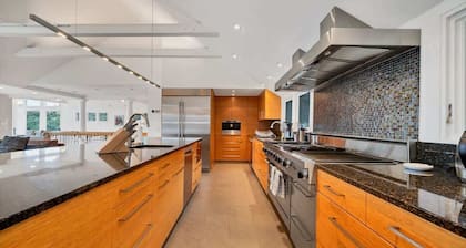 Riverview Grandeur Tranquility & Luxury Essex CT