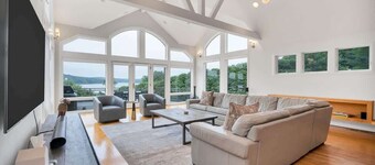 Riverview Grandeur Tranquility &  Luxury  Essex CT