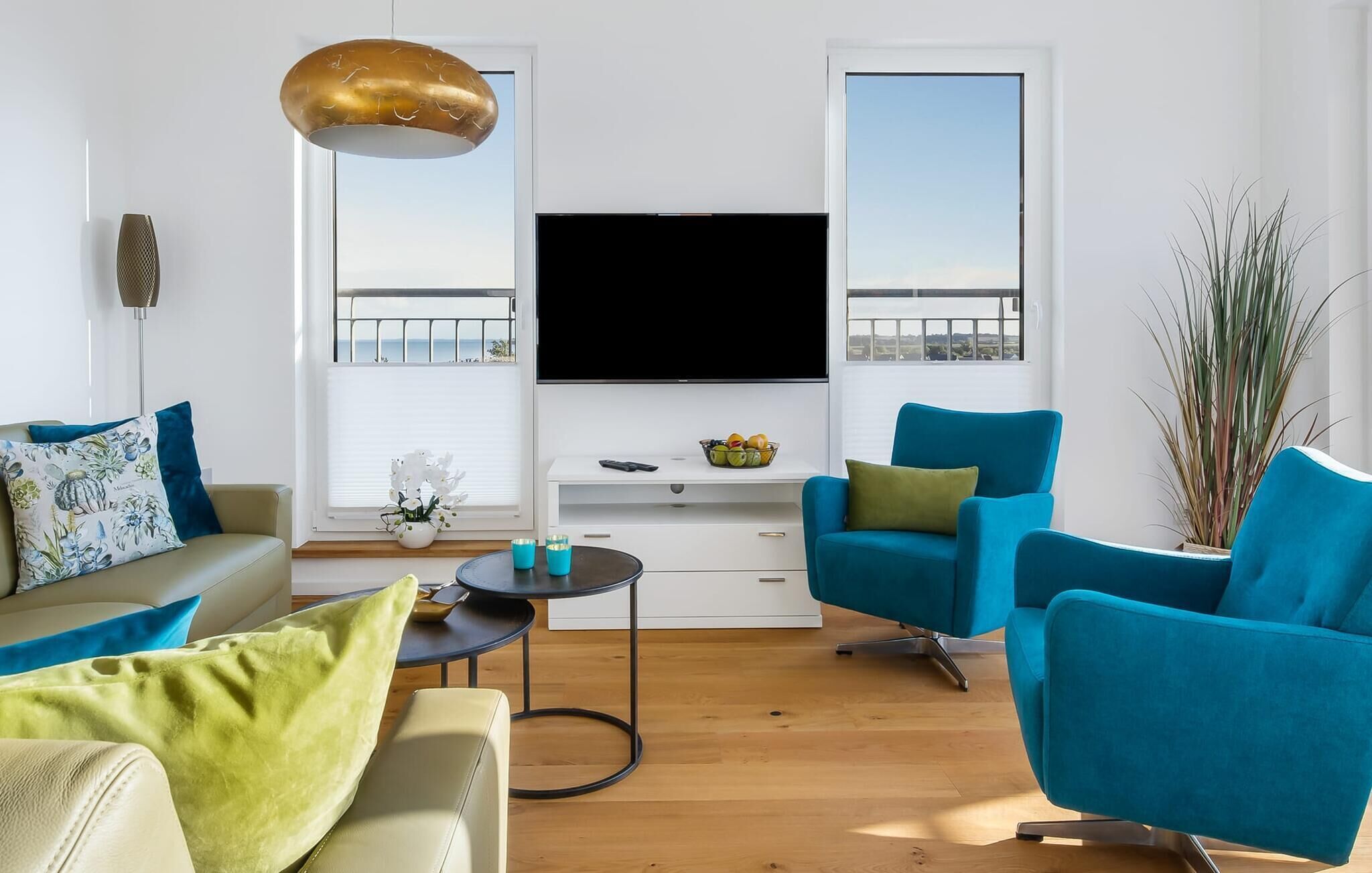 Fernseher, Kamin