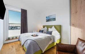 2 chambres, fer et planche à repasser, lit parapluie, Wi-Fi gratuit