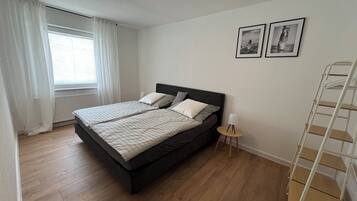 2 Schlafzimmer, Bügeleisen/Bügelbrett, WLAN, Bettwäsche