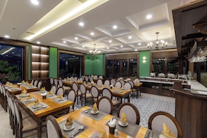 Nhà hàng