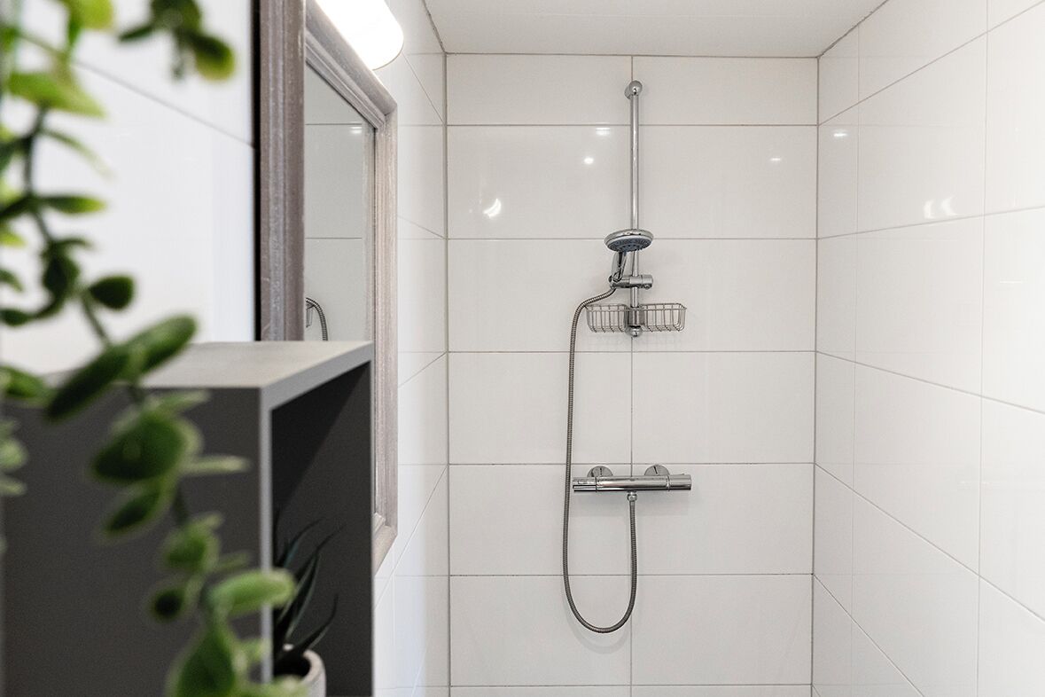 Hair dryer, towels