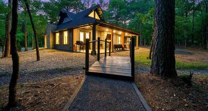 Pickleball, Pool, Splash Fountain ,Clubhouse , Walking Trails , Basketball