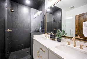 Hair dryer, towels