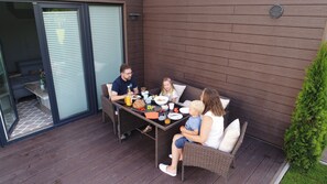 Sun deck