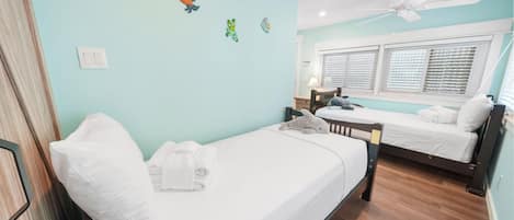 2 bedrooms, iron/ironing board, travel cot, WiFi