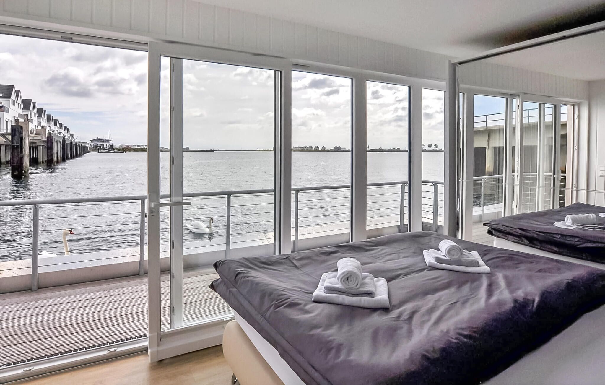 2 bedrooms, iron/ironing board, travel crib, free WiFi