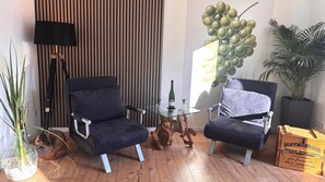 Interior - Hallgarten Rebe 11 (Oestrich-Winkel)