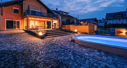 Atemberaubendes Zuhause in Aljmas mit.