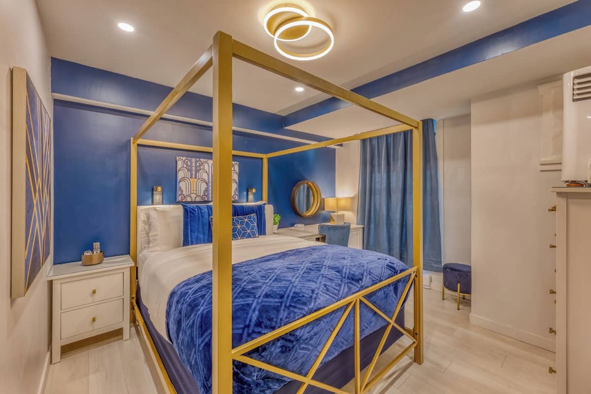 Executive Room, 1 Queen Bed | 1 bedroom, Egyptian cotton sheets, premium bedding, down comforters