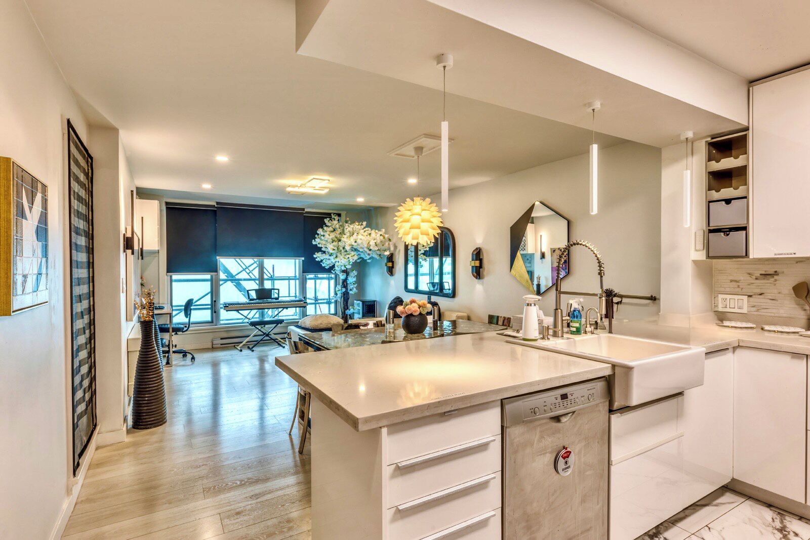 Refrigerador, microondas, horno, placa de cocina