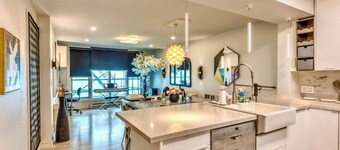 Art Deco Broadway Bedroom (with Shared Common Area)