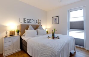 1 Schlafzimmer, Bügeleisen/Bügelbrett, Reisekinderbett, kostenloses WLAN