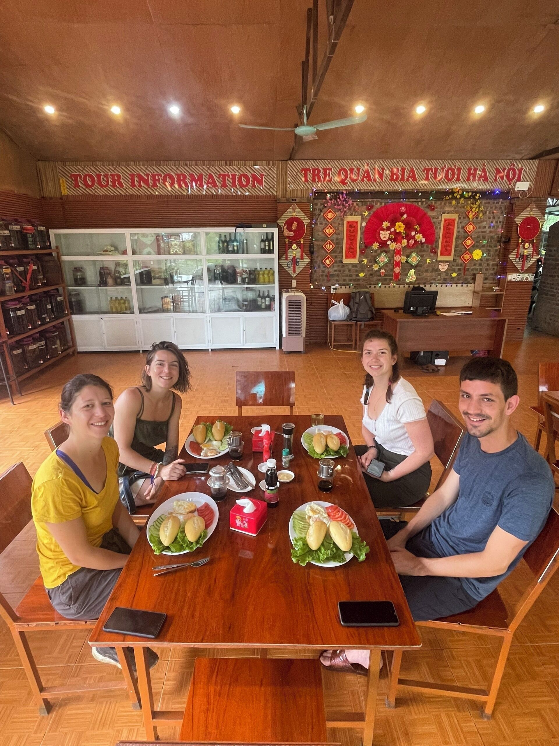 Tempat makan keluarga