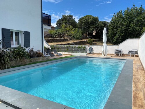 Villa Heated Pool & Slide - Beach 5 min & Center 10 min !
