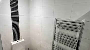 Apartment | Badezimmer