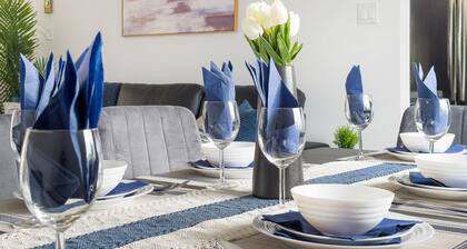 Charming Winter Retreat | Onsite Parking & Laundry