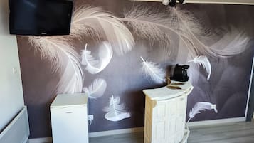 Habitación doble superior, 1 cama de matrimonio grande | Ropa de cama de alta calidad y colchones viscoelásticos