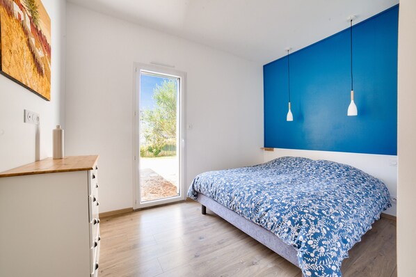 4 bedrooms