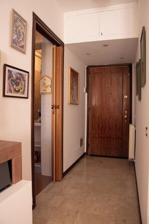 Interior - MARNHOUSE STRESA LAKE VIEW, charming lake view apartment in Stresa (Stresa)