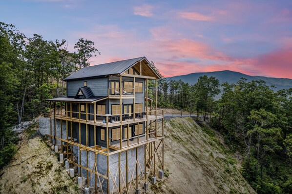 Cabin, 4 Bedrooms | Exterior - Jerne Of A Lifetime 4 Bedroom Cabin by RedAwning (Sevierville)