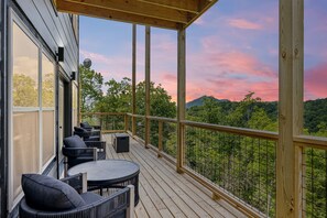 Cabin, 4 Bedrooms | Terrace/patio - Jerne Of A Lifetime 4 Bedroom Cabin by RedAwning (Sevierville)
