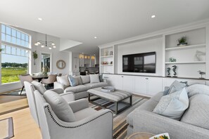Fernseher