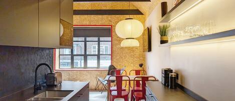 Fridge, microwave, oven, dishwasher