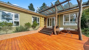 Terrace/patio - Maylee Grove in Blackheath (Blackheath)