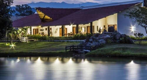 Hotel Brisas la Gaviota Mariquita-Tolima